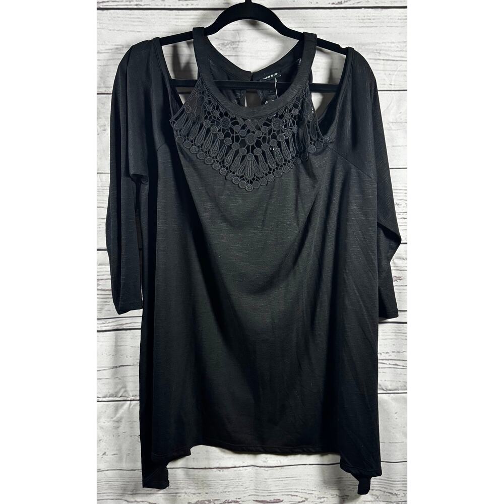 Torrid Cold Shoulder Crochet Neck Tunic – Size 2 (2X) – NWT
